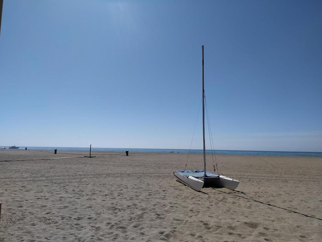 Coqueto Apartamento Con Terraza En La Playa Roquetas de Mar Exterior foto